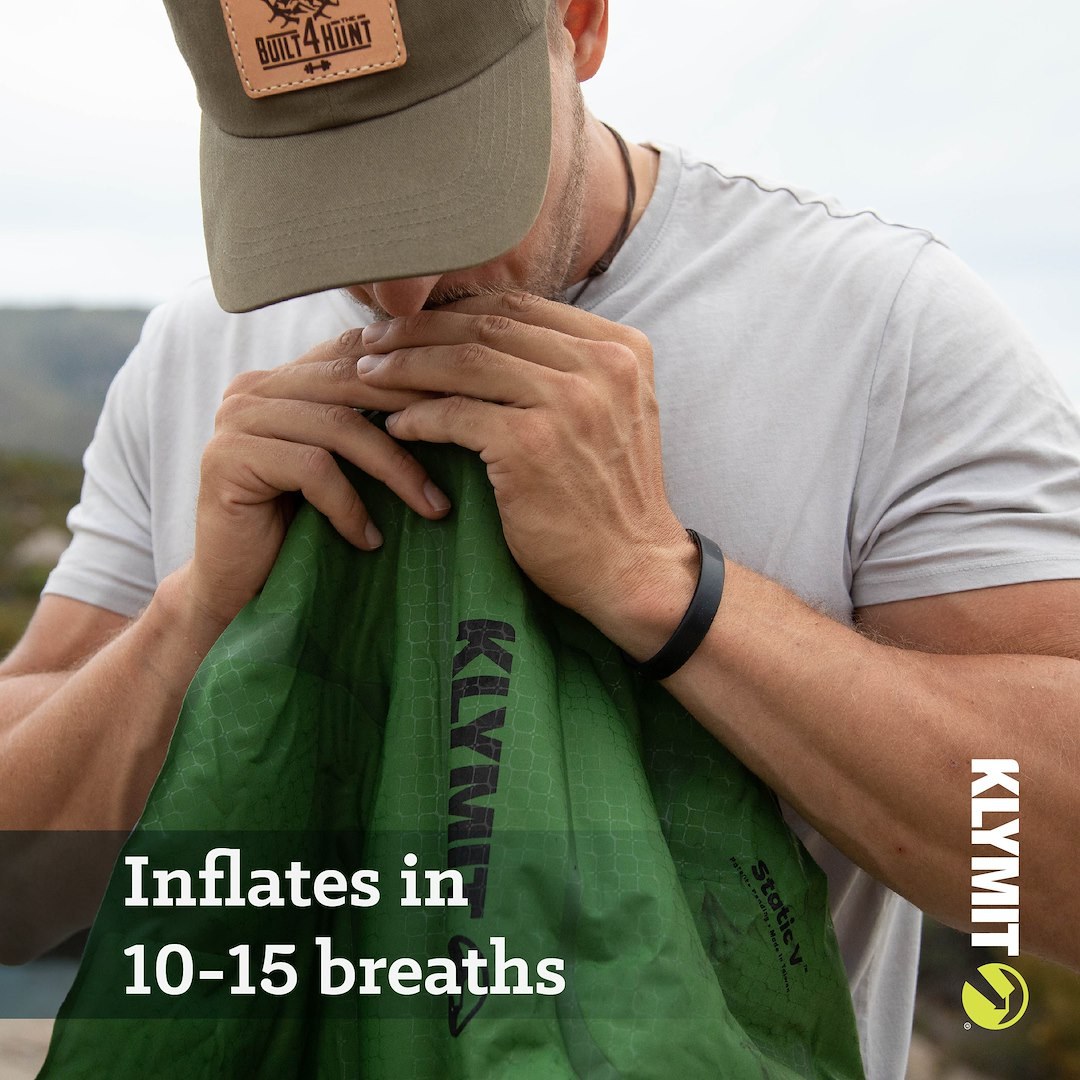 Klymit Sleeping Pad, Static V™, Inflatable, Manual Inflation Using Breath, V-Chamber Design – 06SVGR02C