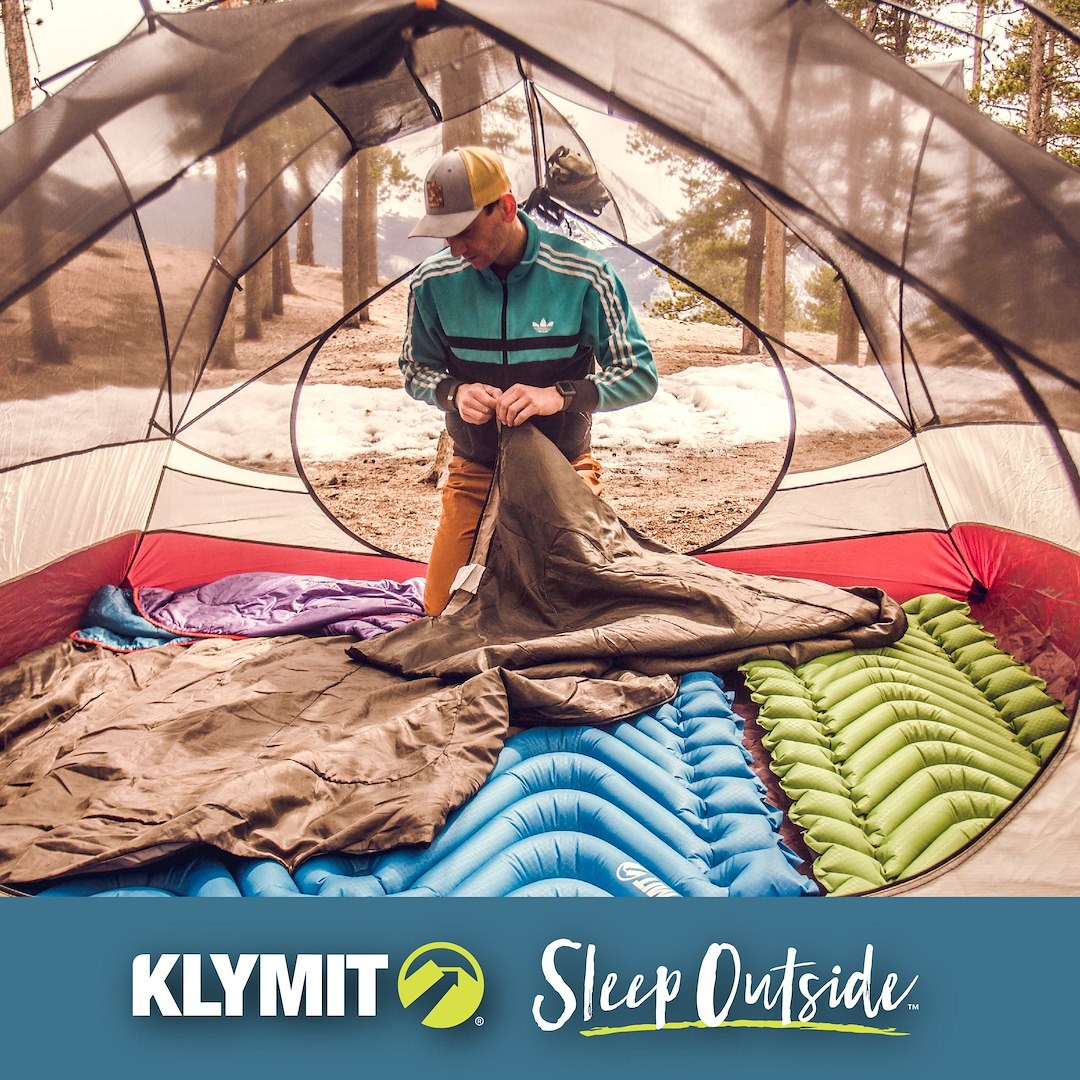 Klymit Sleeping Pad, Static V™, Inflatable, Manual Inflation Using Breath, V-Chamber Design – 06SVGR02C
