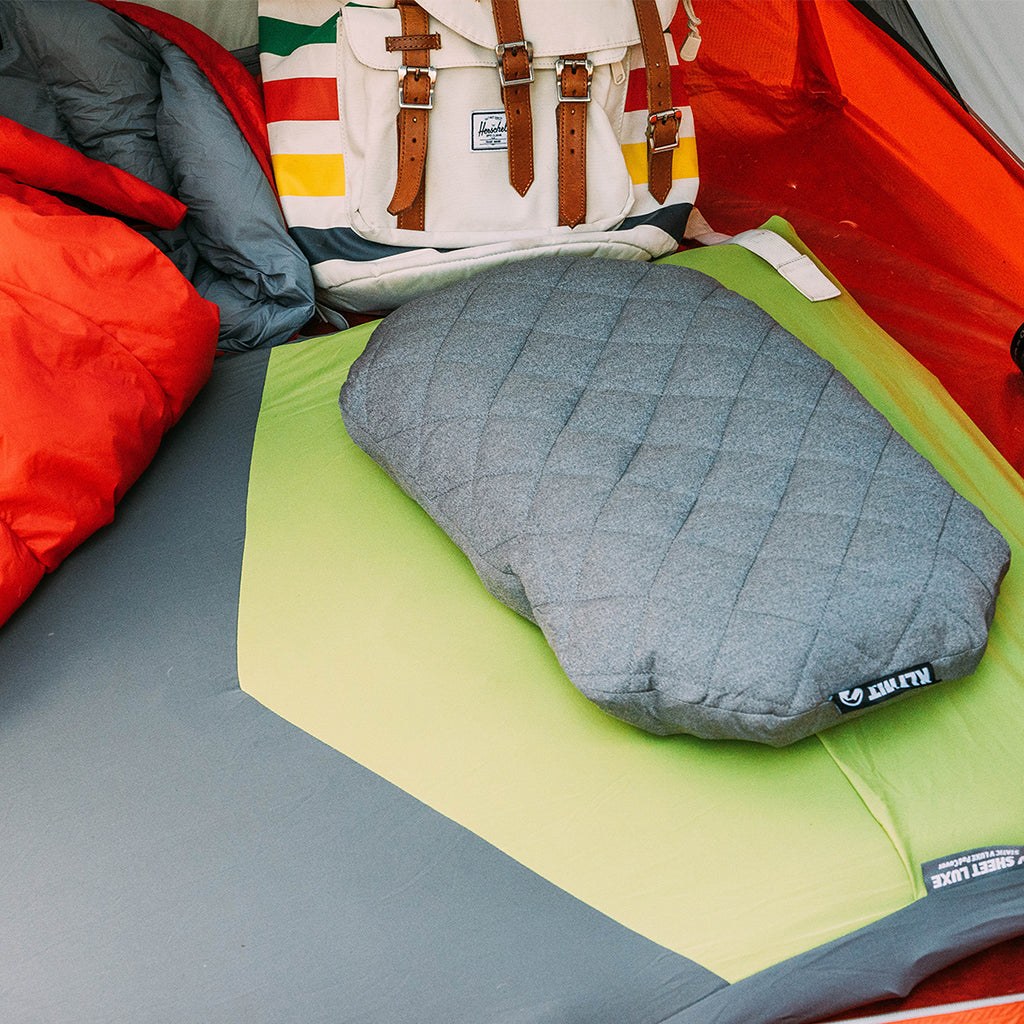 Klymit Pillow, Luxe™, Extra Large, Inflatable, 75D Polyester, Lofty Support, Gray, 22 Inch Length X 12-1/2 Inch Width X 5 Inch Height – 12LPGY01D