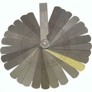 Lisle Feeler Gauge, 31 Blades from 0.0015 Inch to 0.035 Inch, 3-1/2 Inch Length X 1/2 Inch Width, Steel, 1 Brass Blade 0.010 Inch – 68100