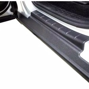 Bushwacker Rocker Panel Guard, Trail Armor ®, Flat, Matte Black, Dura-Flex ® 2000 Tpo – 14102