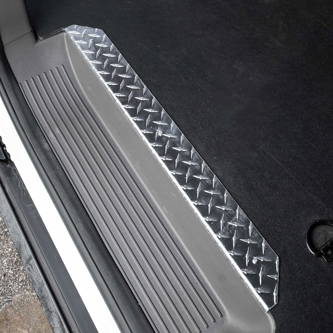 Legend Fleet Solutions Door Sill Protector, Diamond Plate, Polished, Aluminum, Sill Set – 709-151-1010