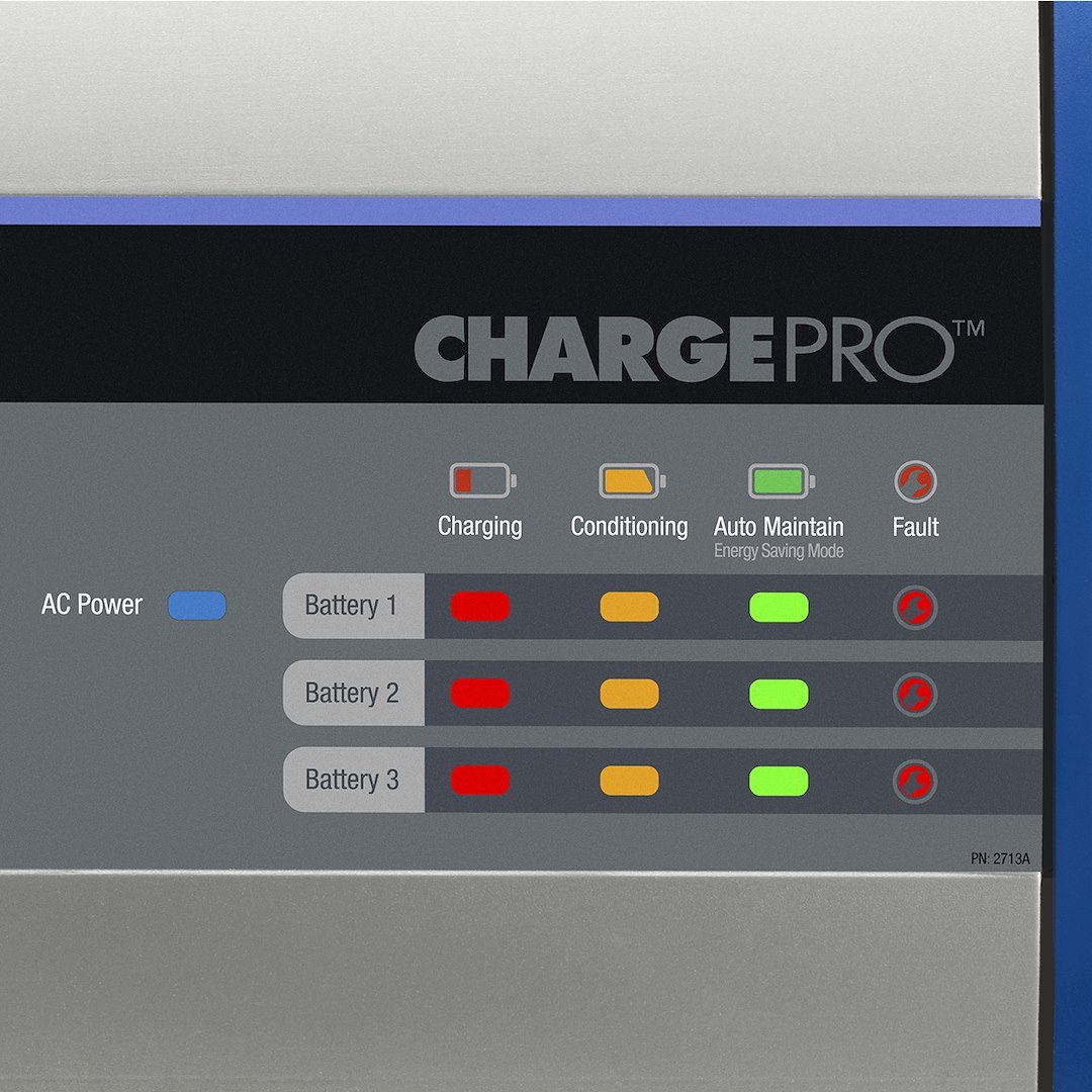 Marinco Battery Charger, Guest® Chargepro™, For 12 Volt Flooded/ AGM Lead Acid Batteries, 3 Bank Charger – 2713A