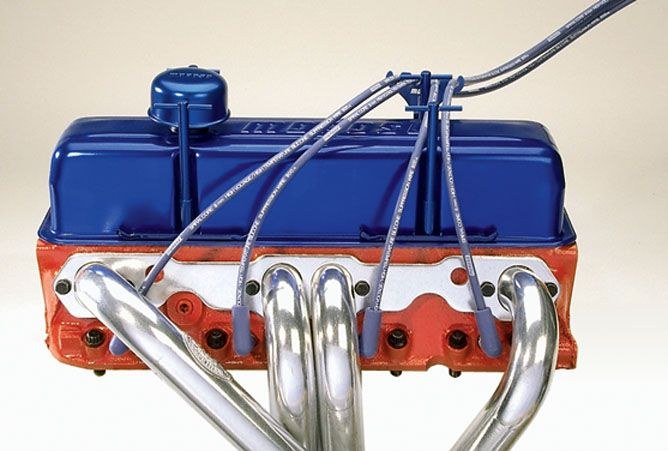 Moroso Spark Plug Wire Separator, 7 Millimeter – 9 Millimeter Wire, Two Chrome Plated Brackets and Two 4-HOLE Looms, Blue – 72180