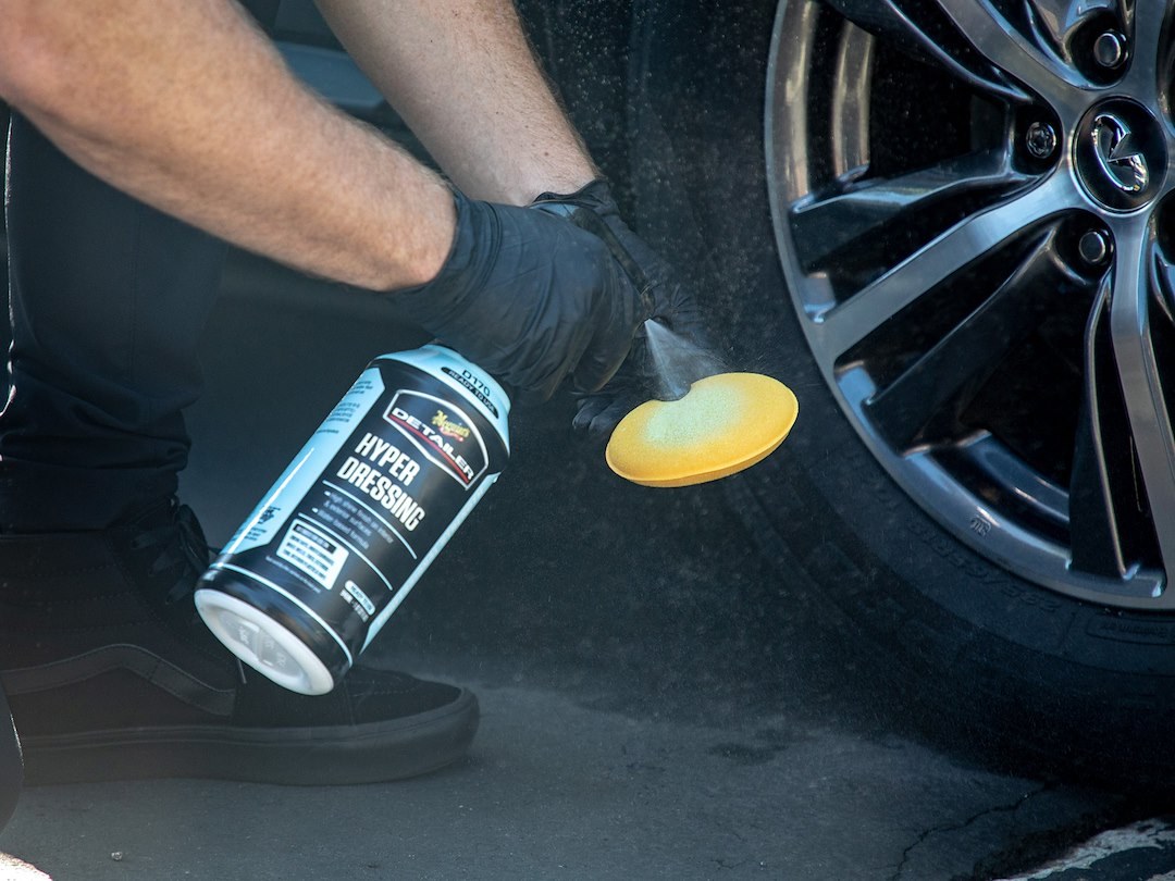 Meguiars Wax Vinyl Protectant, Detailer, 32 Ounce Spray Bottle, Single – DRTU17032