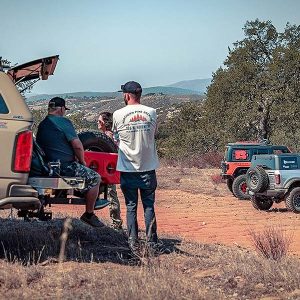 MagnaFlow Exhaust System Kit, Overland Series Cat-Back System, Stainless Steel, With Muffler, 2-1/2 Inch Pipe Diameter – 19592