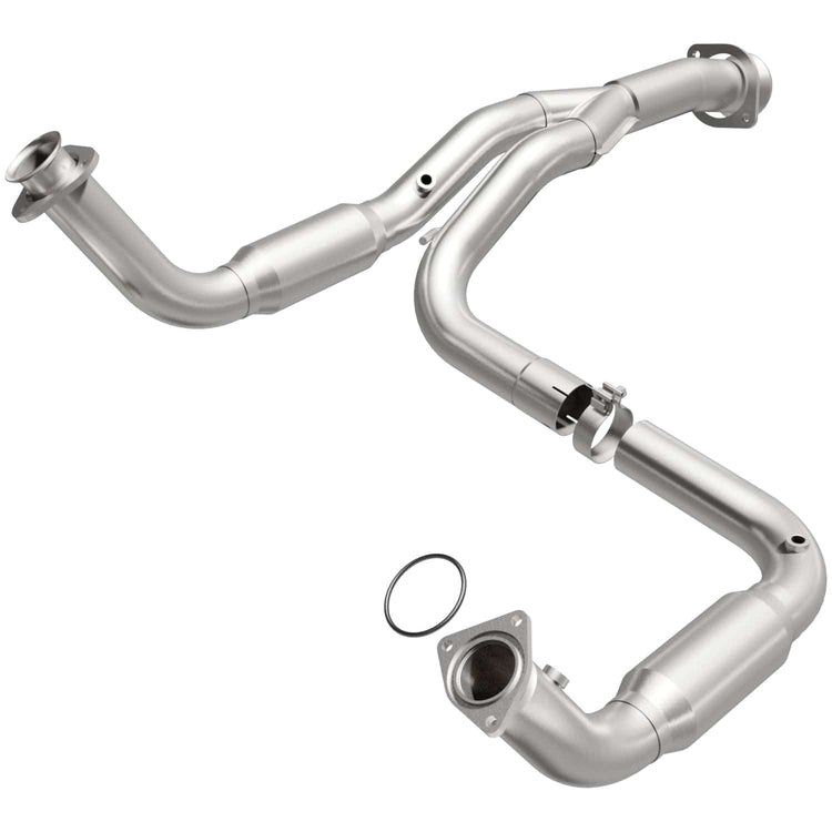 MagnaFlow Catalytic Converter, 4 Inch Stainless Steel Round Case, Single Bolt-On Inlet, Single 3-1/2 Inch Diameter Bolt on Outlet – 4551644
