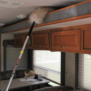 Mr. Longarm Car Duster, 12 Inch Length, Lambs Wool, With Handle – 0730