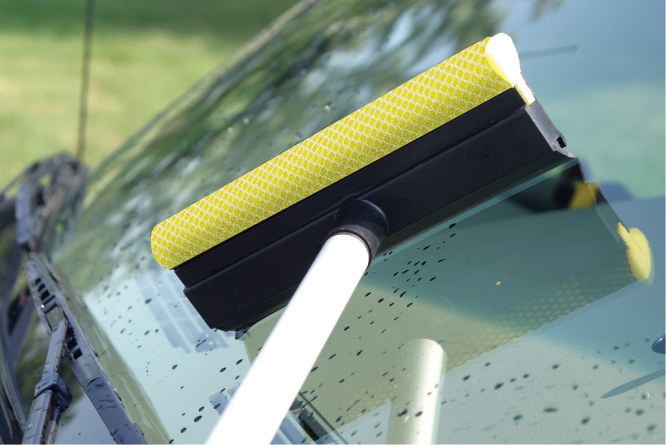 Mr. Longarm Squeegee, 8 Inch Length, Sponge Scrubber, Without Pole – 8900