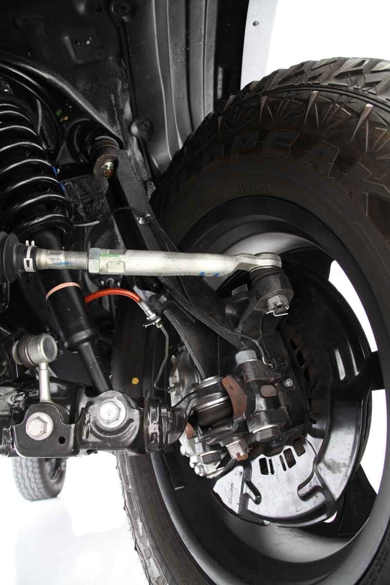 MaxTrac Suspension Spindle, 3-1/2 Inch Lift, Steel, With 2 Knuckles and Brake Line Extensions – 706735