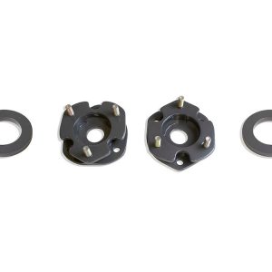 MaxTrac Suspension Leveling Kit Suspension, 2-1/2 Inch Lift, Strut Assembly Spacers, With Strut Spacers/ Coil Spring Spacers – 832525