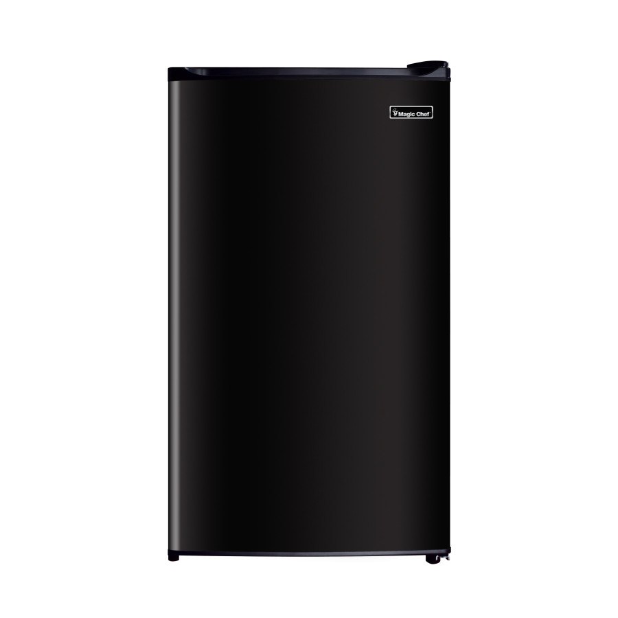 Magic Chef Refrigerator, Single Compartment Mini Refrigerator with Freezer, Portable, 3.5 Cubic Foot Capacity – MCBR350B2
