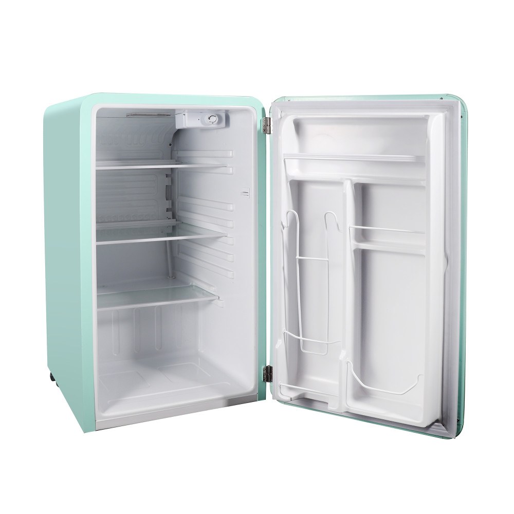 Magic Chef Refrigerator, Single Compartment Mini Refrigerator, Free Standing, 3.2 Cubic Foot Capacity – MCR32CHM