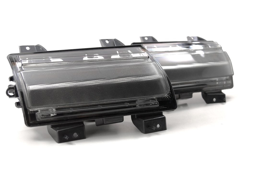 Morimoto Daytime Running Light – LED, Xb, Black Rectangular Housing, Smoked Lens, White DRL and Parking/ Sequential Amber Turn Signal – LF513