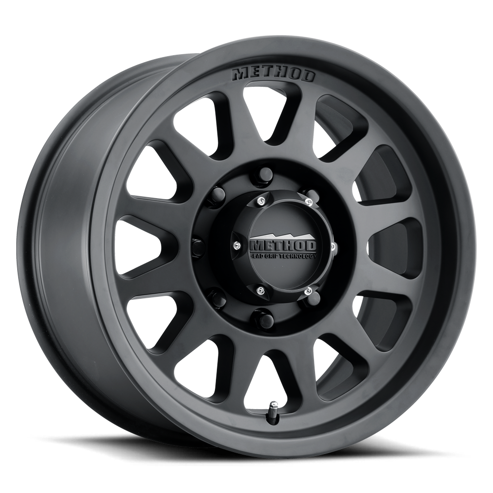 Method Race Wheels Wheel, 704 HD Trail Series, 17 Inch Diameter X 9 Inch Width, 8 X 170 Millimeter/ 8 X 6.69 Inch Bolt Pattern – MR70479087518H