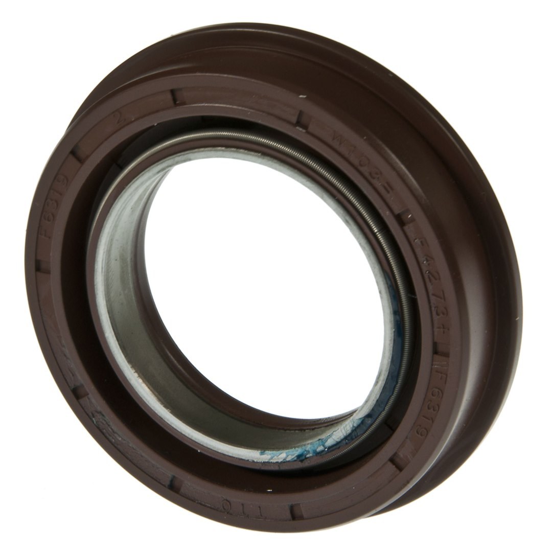 National Transfer Case Output Shaft Seal, 1.811 Inch Inside Diameter, 2.884 Inch Outside Diameter, 0.572 Inch Width, Fluoro-Elastomer, Single – 710495