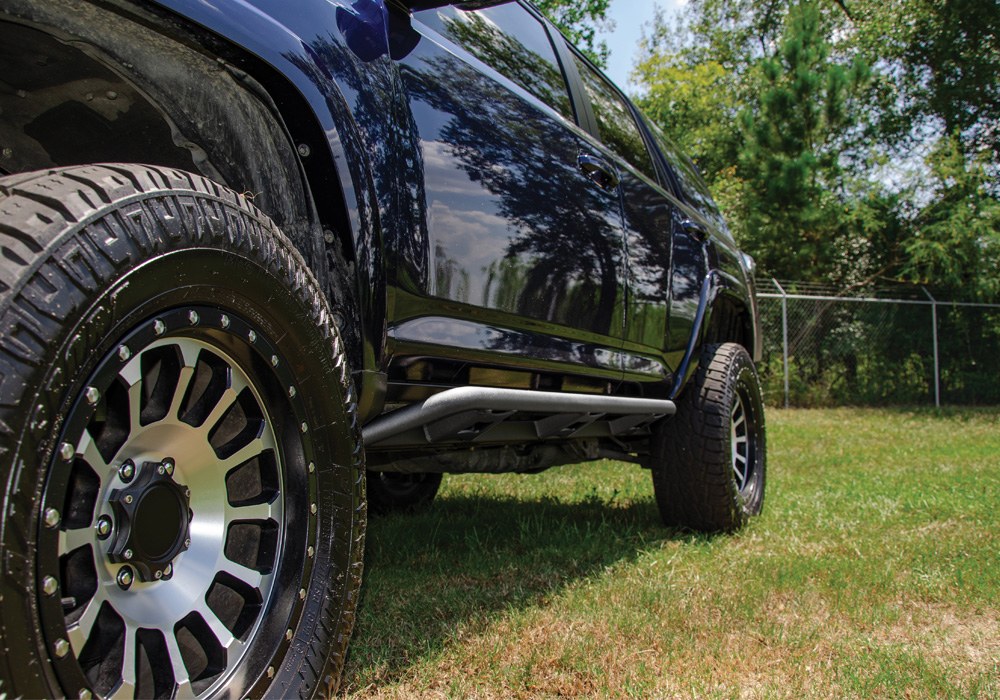 N-Fab Rocker Panel Guard, Trailslider, Oval Tube, Textured, Black Powder Coated, Steel – TSN22CC-TX