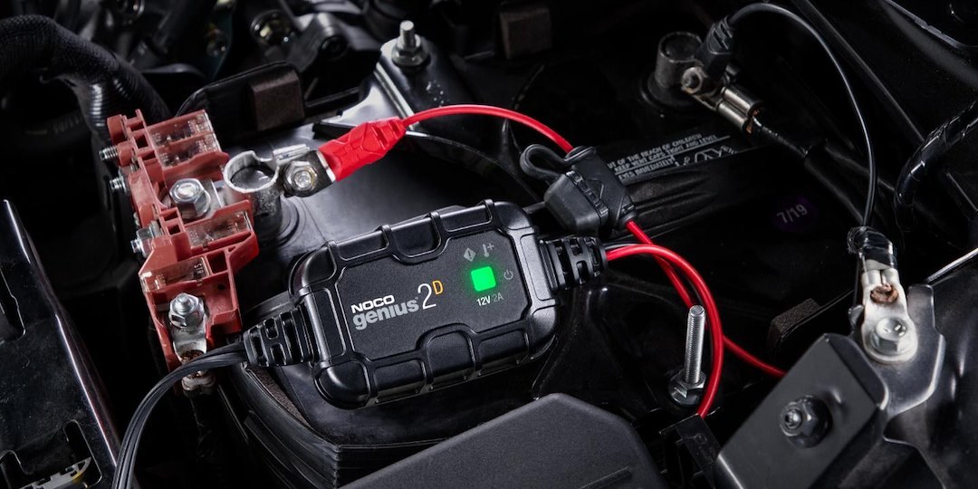 Noco Battery Charger, For 12 Volt Batteries, 120 Volt to 240 Volt AC/ 50 to 60 Hz, 2 Amp Charging Current, Direct-Mount – GENIUS2D