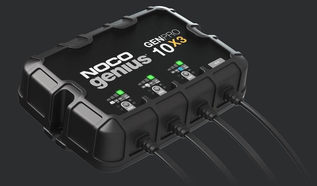 Noco Battery Charger, For 12 Volt Batteries, 3 Bank Onboard Charger/ 10 Amp Per Bank, 120 to 240 Volt AC/ 50 to 60 Hz – GENPRO10X3