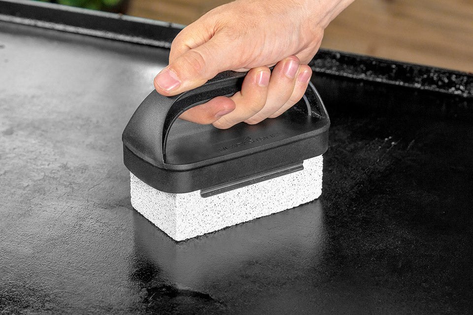 N Atlantic I Griddle Accessory Kit, Use to Clean-Up Griddle, With Griddle Scraper and Cleaning Brick – 5064