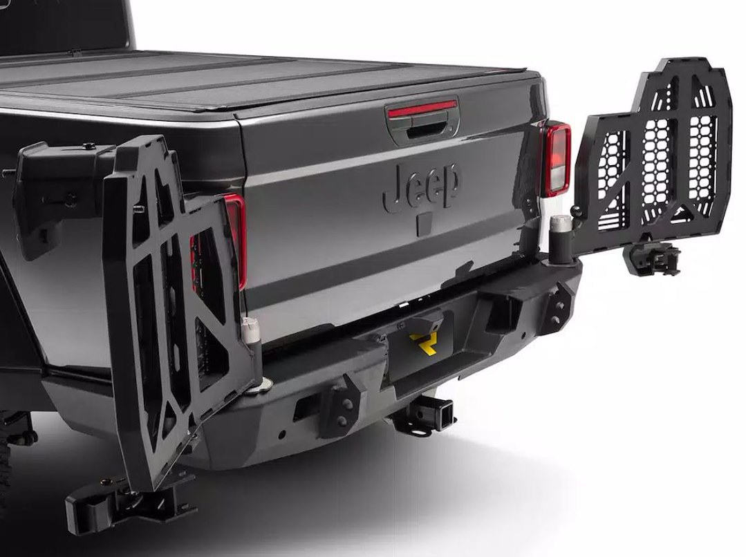 Rugged Ridge Bumper, Wingmate, Modular Design, Mounting Hardware Included, Compatible with OE Hitch, With D-Ring Mounts, With Light Cutouts – 11540.38