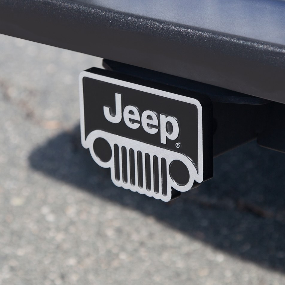 Plasticolor Trailer Hitch Cover, Fits 2 Inch/ 1-1/4 Inch Receiver, Jeep Logo, Black/Silver, Metal – 002291R01
