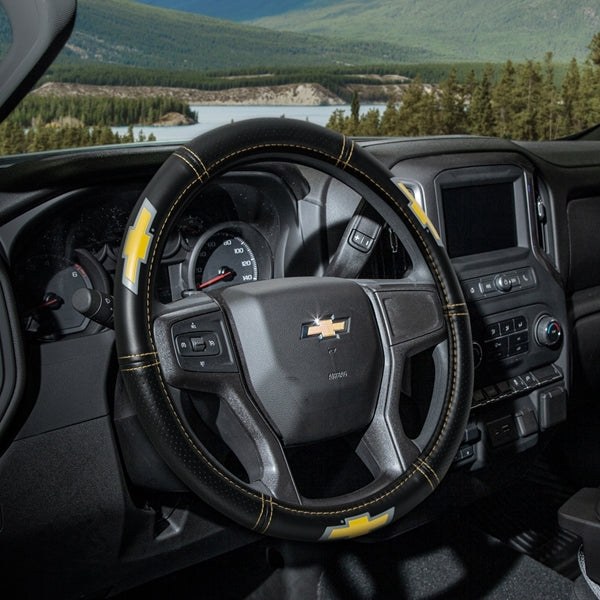 Plasticolor Steering Wheel Cover, For 14-1/2 to 15 Inch Wheels, Chevrolet Bowtie Logo, Black with Yellow Contrast Stitching, Single – 006693R01