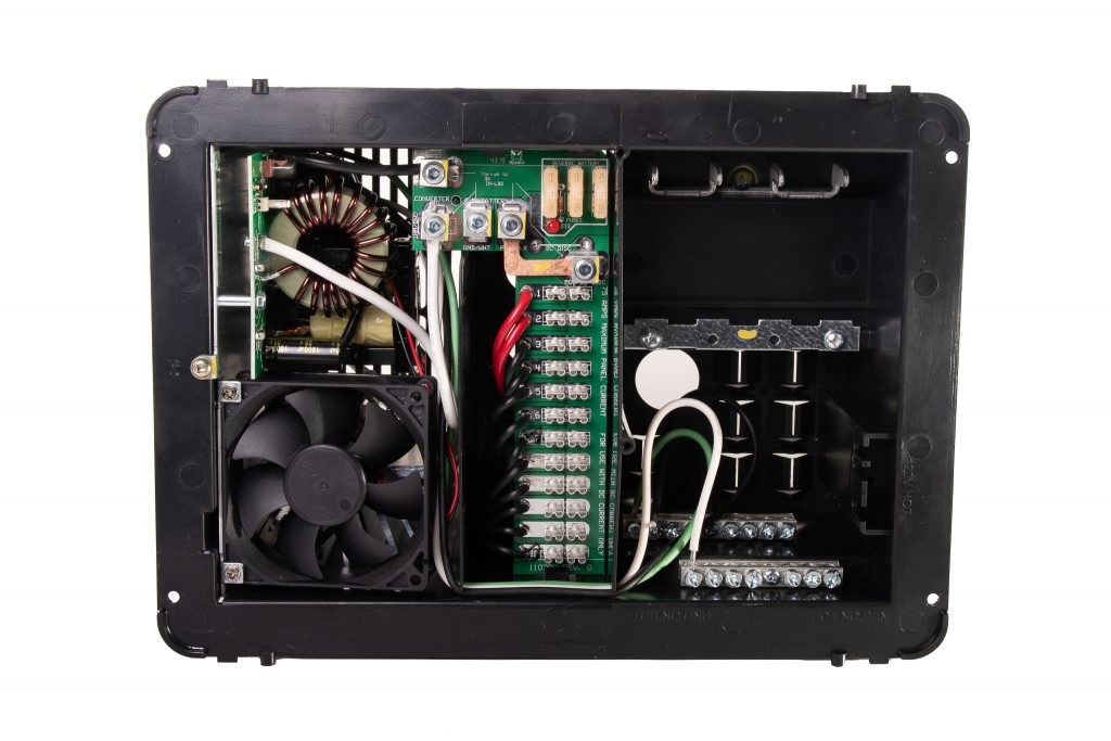 Prog Dynamic Power Converter, Inteli-Power ® 4000 Series, Converts 105 to 130 Volt AC to 13.6 Volt DC, 1000 Continuous Watts – PD4060KV