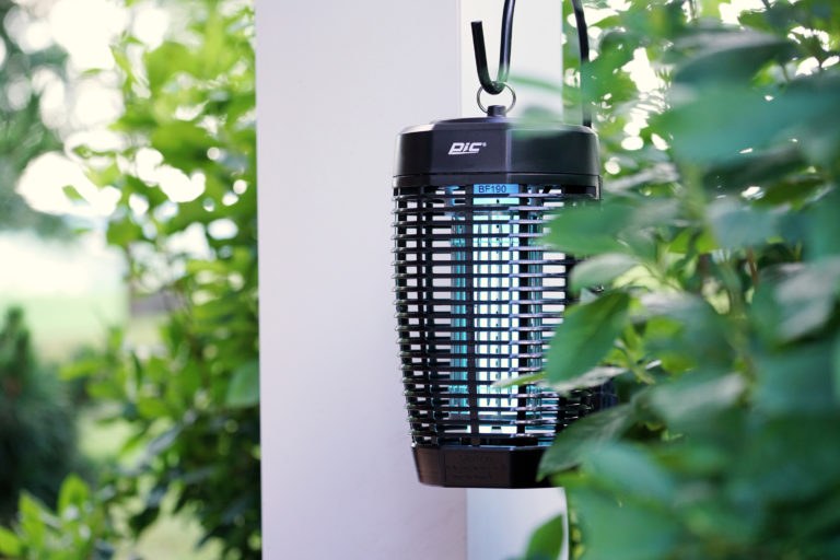 Pic Corp Bug Zapper, Use to Kill Flying Insect, Blue UV Light Zapper, 40 Watts, Black, Place/ Hang Outdoor – 40WZAPPER