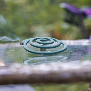 Pic Corp Mosquito Coil, Up to 5 to 7 Hours, Pyrethrins, With Three Stand, Outdoor Use – C-10-12