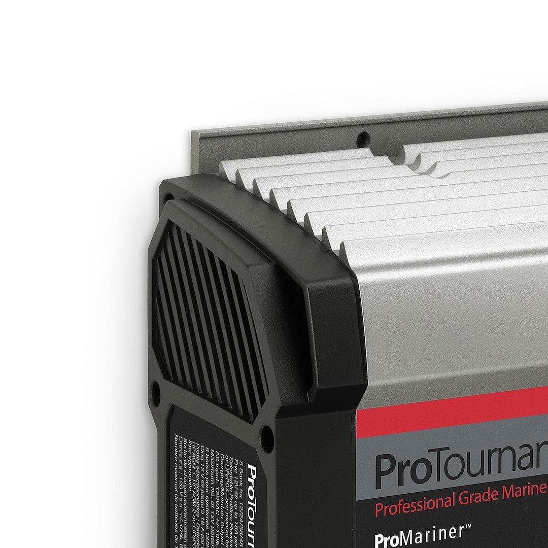 Pro Mariner Battery Charger, Protournament Elite 500, For 12 Volt Batteries, 5 Bank Charger, 120 Volt Power Supply, 5 Step Fully Automatic – 53505