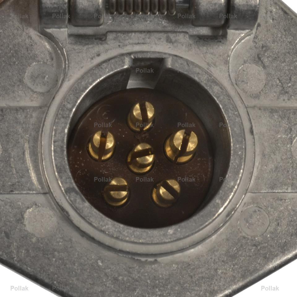 Pollak Trailer Wiring Connector, Vehicle Side, 6 Way Socket, Concealed Terminals, Die Cast Housing – 11-609