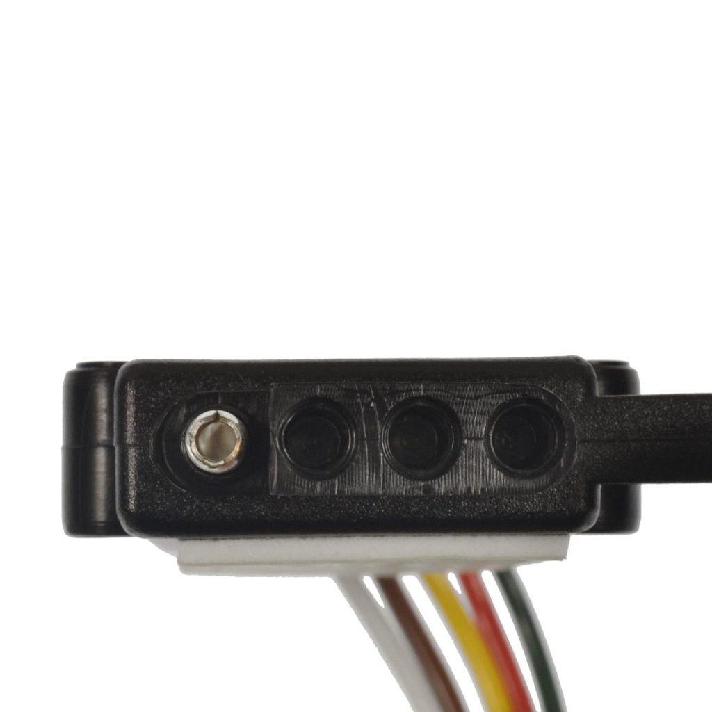 Pollak Tail Light Converter, Vehicle End, 4-WAY Flat Adapter, With 60 Inch Wire – 4WF-760V