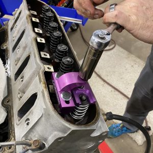 Proform Valve Spring Compressor, For Use on Chevy Ls Series Engines, With Cylinder Heads on Block, Adjustable Screw – 67603
