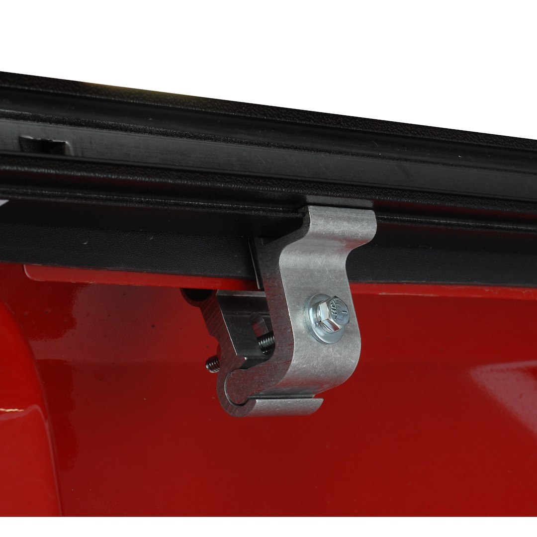 Pace Edwards Tonneau Cover, Jackrabbit ® Full Metal ™, Manual Retractable, Lockable Using Tailgate Handle Lock, Black, Aluminum – FMC3250