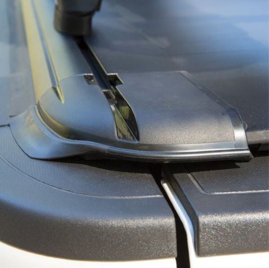 Pace Edwards Tonneau Cover, Ultragroove ™, Manual Retractable, Lockable Using Tailgate Handle Lock, Black Matte – KRCA27A58