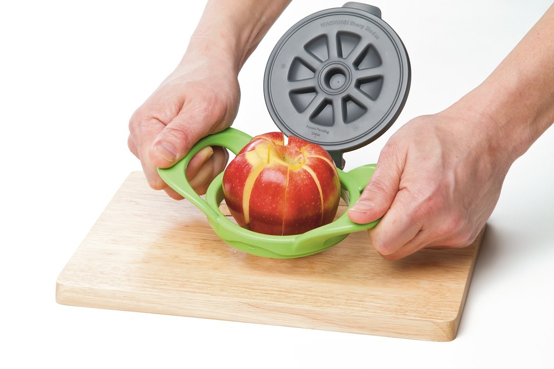 Progress Int Fruit/ Vegetable Corer, Prepworks ®, Use to Remove Core and Slice Apple, Wedge Type, Green with Black Base – GPC-2651
