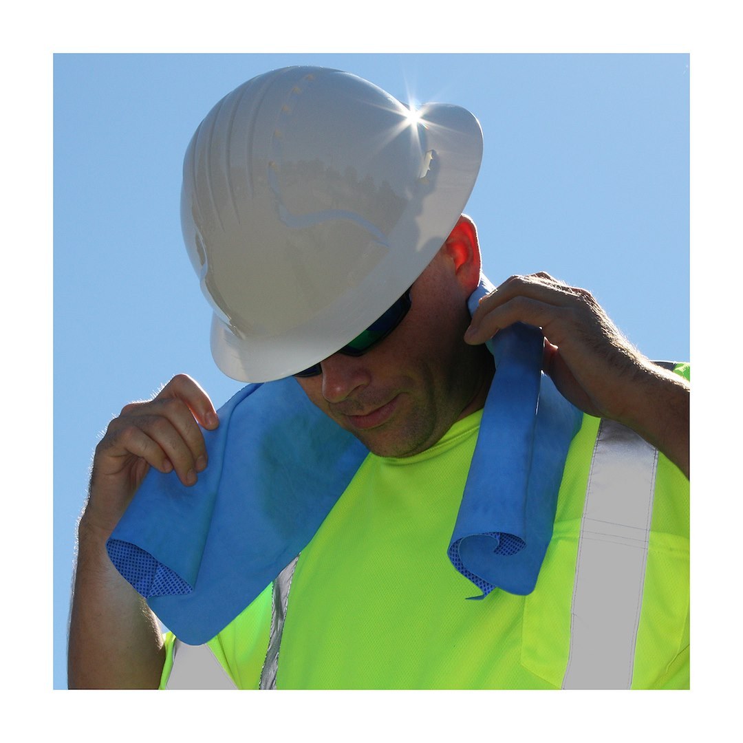 Protective I Towel, Ez-Cool®, Hand Towel, Blue, Poly Vinyl Alcohol, Machine/ Hand Washable, Box of 50 – 396-602-B