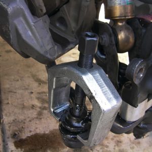 Performance Tool Pitman Arm Puller, 1-5/16 Inch Jaw Spread, Drop Forged Steel, 2-1/2 Inch Pull Travel – W142