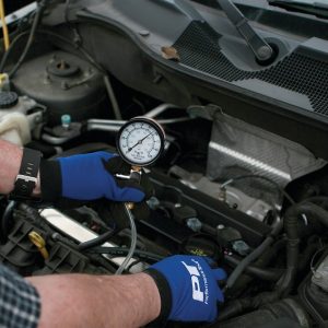 Performance Tool Fuel Injection System Tester, Used to Diagnose Drivability Problems Relating to Fuel Injection System – W80595
