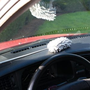 Performance Tool Car Duster, 11 Inch to 30 Inch Extended Length, 5-1/2 Inch Fabric, With Telescoping Cushion Grip Handle – W9202