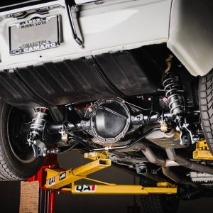 QA1 Stabilizer Bar, 7/8 Inch Diameter, Powder Coated, Black, With End Links and Hardware – 52827