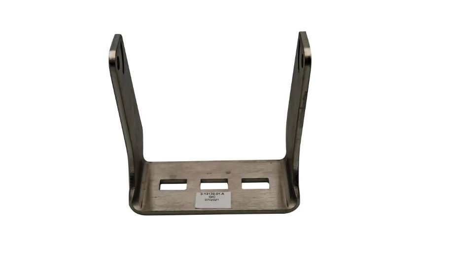 Rigid Industries Driving/ Fog Light Mounting Bracket, Bolt-On, Powder Coated, Mounts One Light, Steel, Single, With Bushing and Hardware – 300431