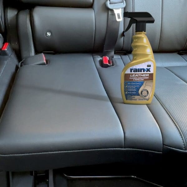 Rain X Leather Conditioner, Use to Clean and Conditioning All Finished Leather Surfaces, 16 Ounce Spray Bottle – 620236SRP