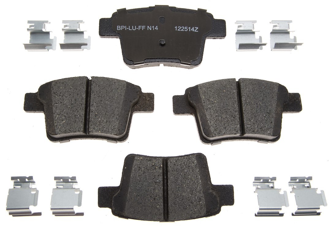 Raybestos R-Line Brake Pad, Ceramic, Includes Mounting Hardware – MGD1071CH