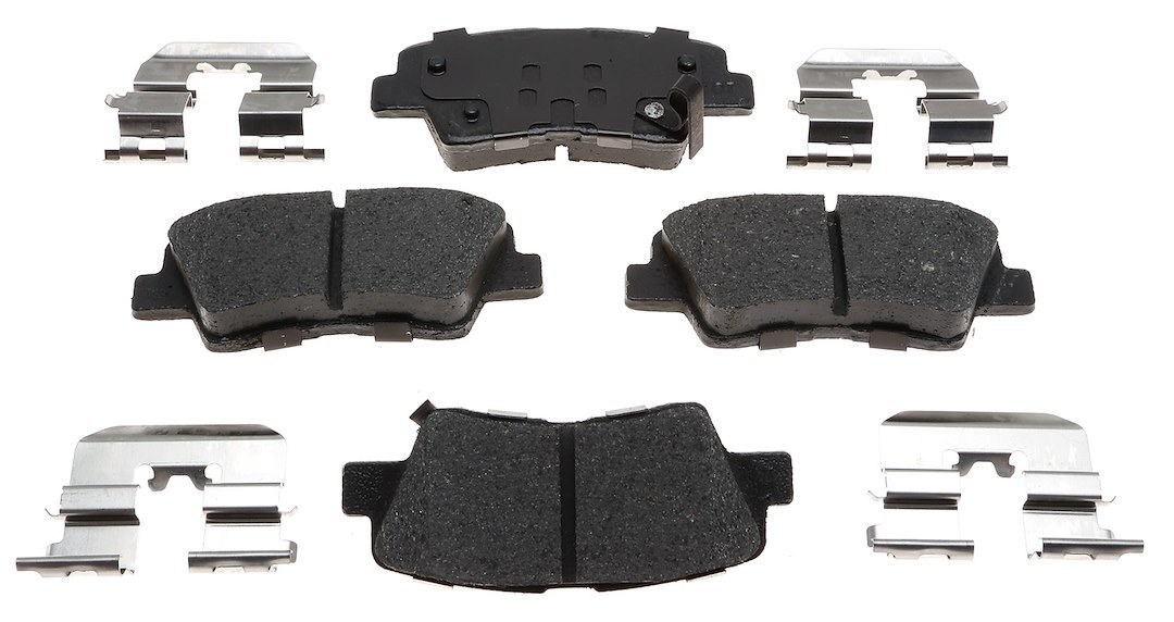 Raybestos R-Line Brake Pad, Fmsi Number D1445, Ceramic, Includes Mounting Hardware – MGD1445CH