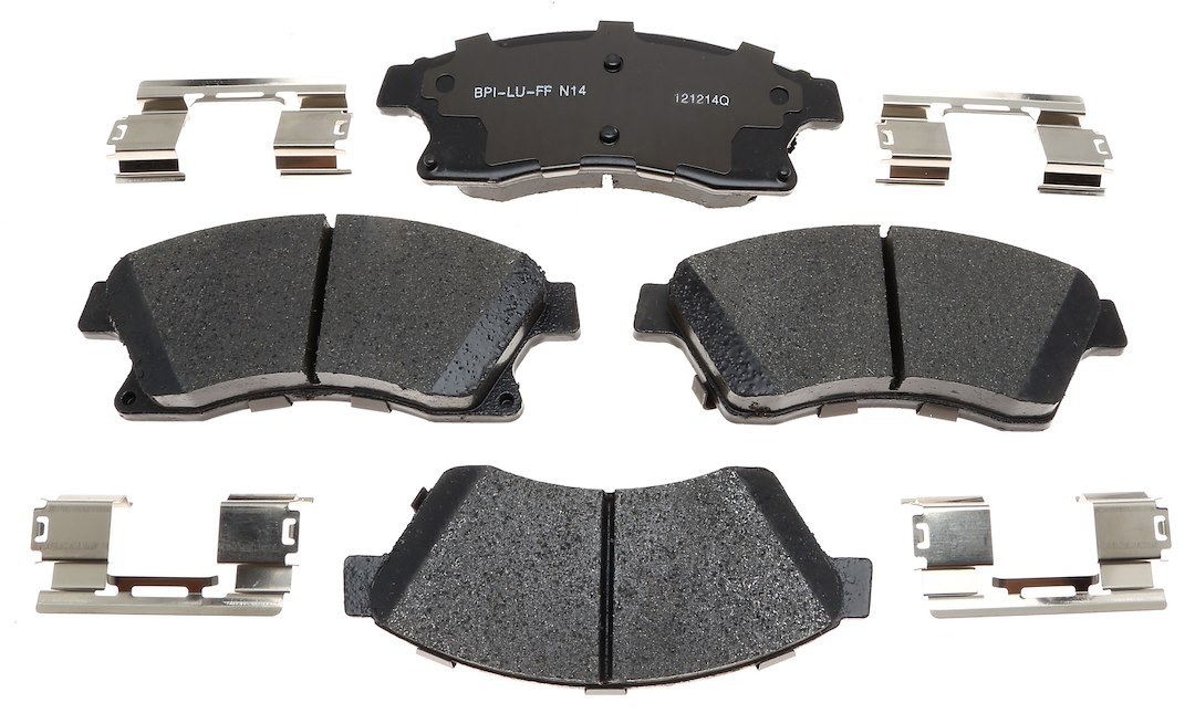Raybestos R-Line Brake Pad, Ceramic, Includes Mounting Hardware – MGD1522CH