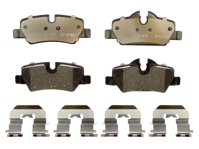 Raybestos R-Line Brake Pad, Ceramic, Includes Mounting Hardware – MGD1800CH