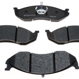 Raybestos R-Line Brake Pad, Metallic, Includes Mounting Hardware – MGD477MH