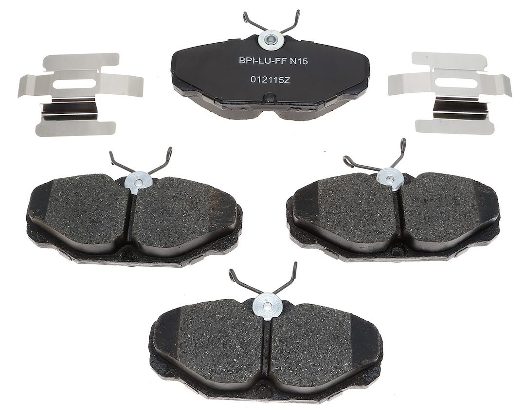 Raybestos R-Line Brake Pad, Ceramic, Includes Mounting Hardware – MGD610CH